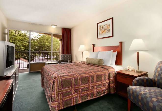 Travelodge by wyndham waukegan gurnee