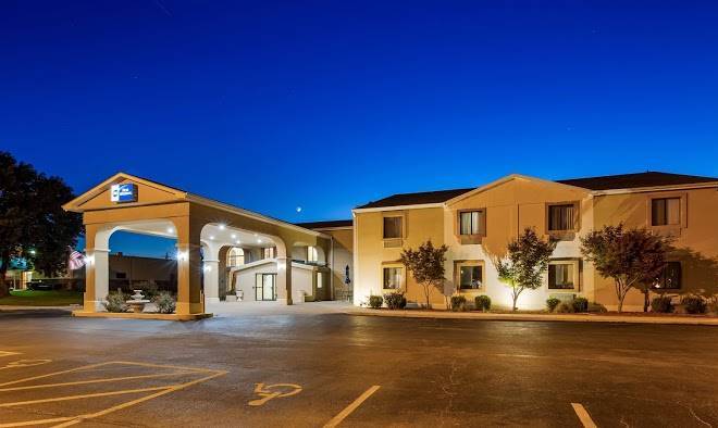 Best western lincoln inn