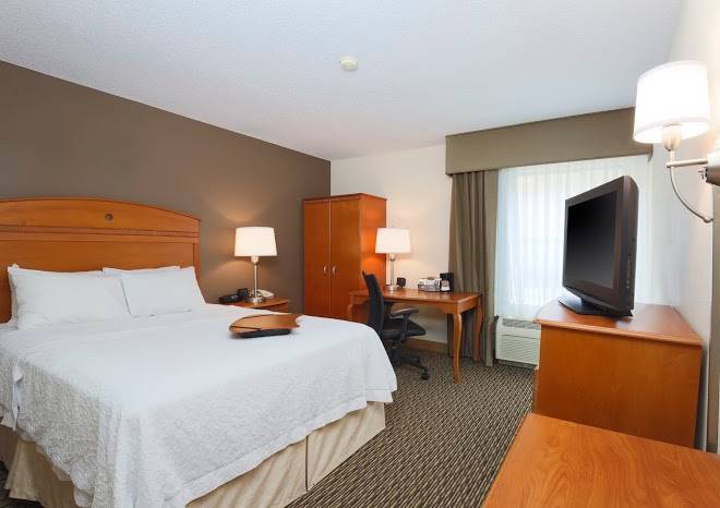 Hampton inn decatur forsyth