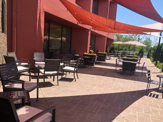 Best western premier alton st louis area hotel