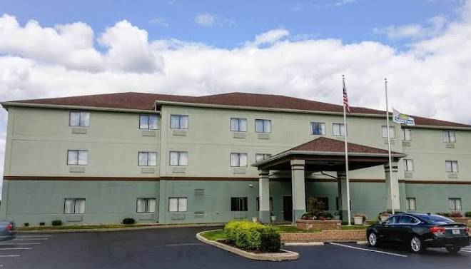 Days inn by wyndham collinsville