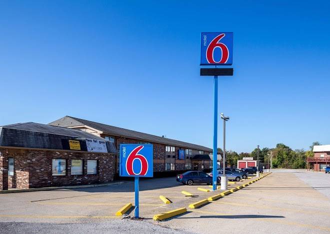 Motel 6 troy il