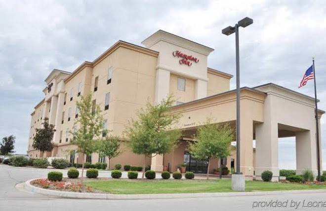 Hampton inn macomb