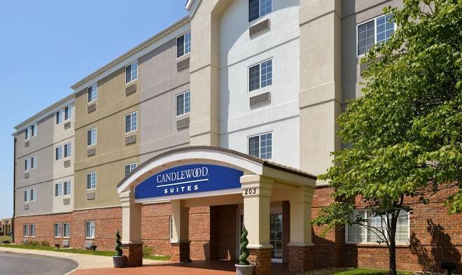 Candlewood suites bloomington normal