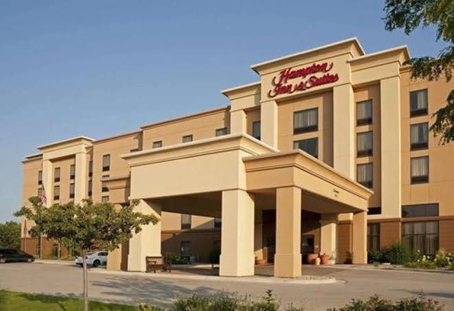 Hampton inn & suites bloomington normal