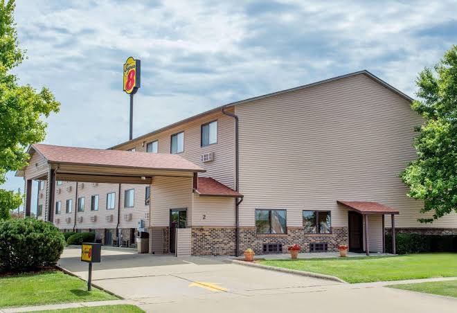 Super 8 by wyndham normal bloomington