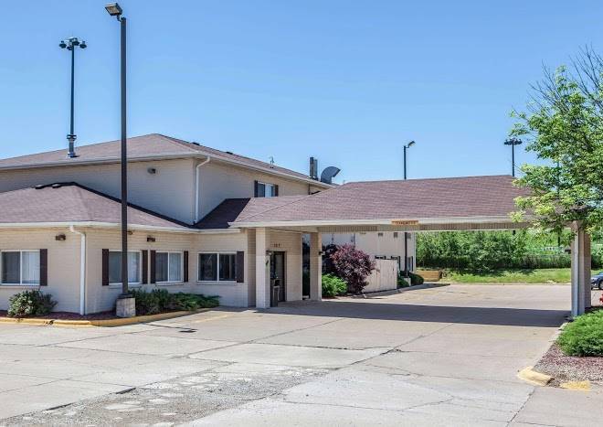 Comfort suites peoria i 74