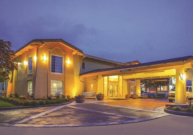 La quinta inn by wyndham moline airport
