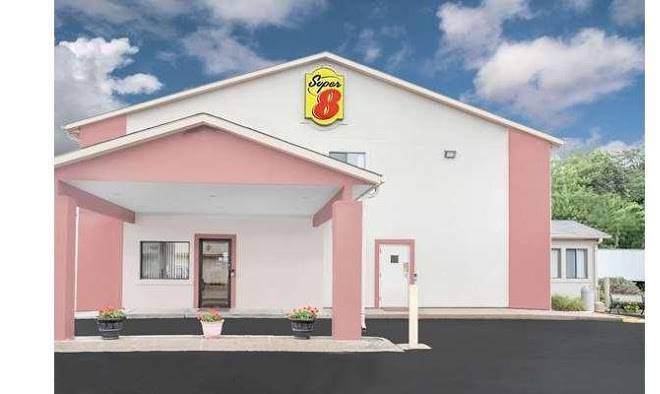 Super 8 by wyndham east moline