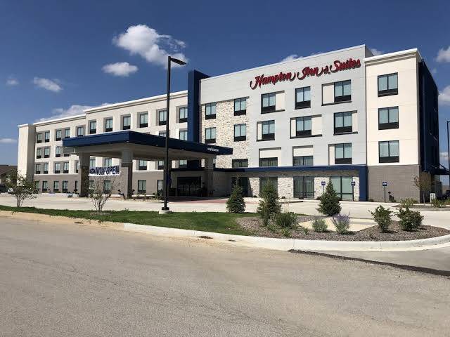 Hampton inn & suites pekin peoria area