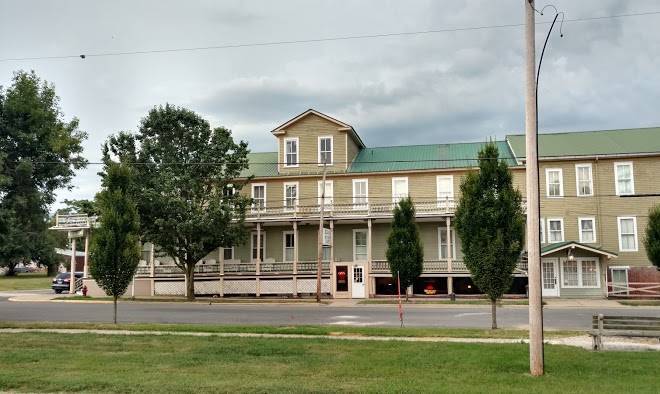 The original springs hotel