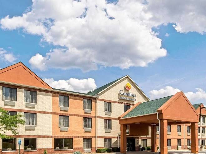 Comfort inn & suites near tinley park amphitheater