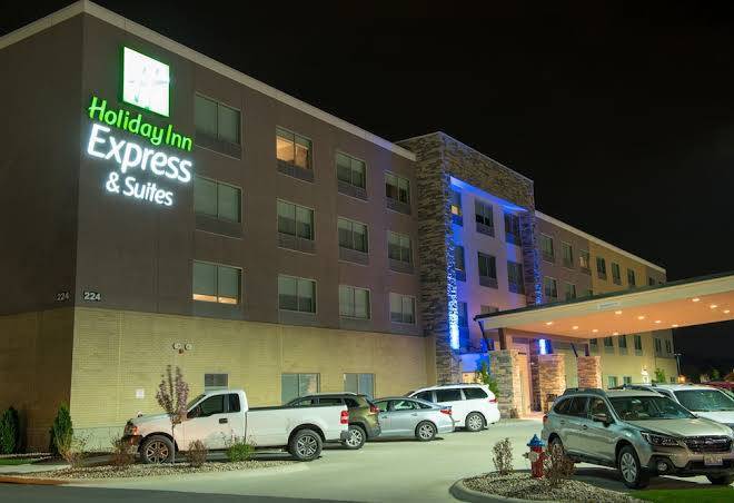 Holiday inn express & suites orland park mokena