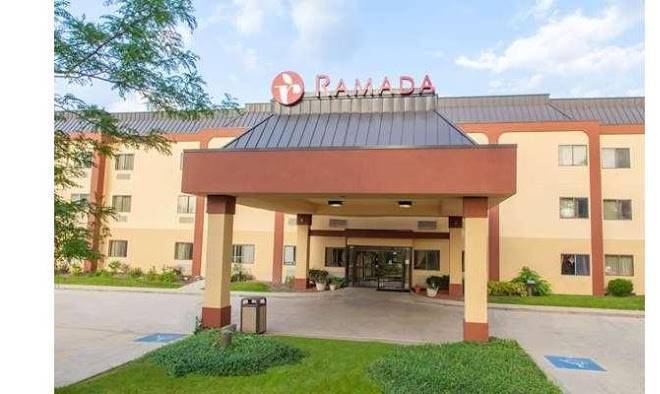 Ramada by wyndham bolingbrook