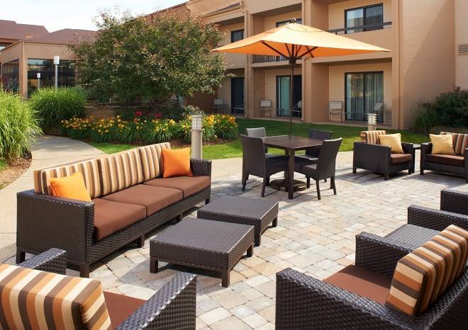 Courtyard by marriott rockford