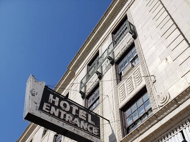 Lafayette hotel