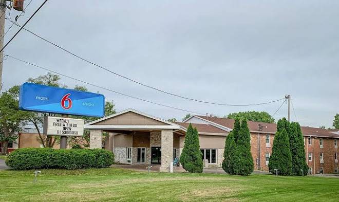 Motel 6 rockford il
