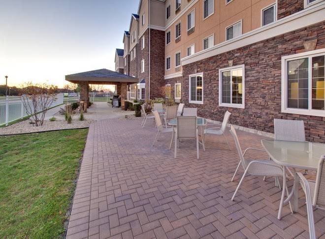 Staybridge suites rockford