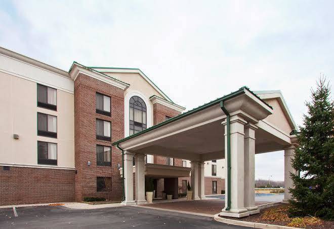 Holiday inn express & suites fort wayne
