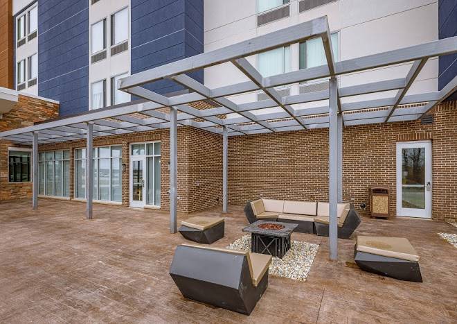 Springhill suites by marriott fort wayne north