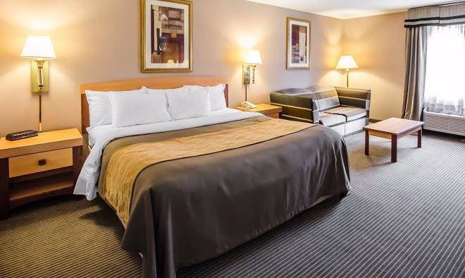 Quality inn nashville bloomington