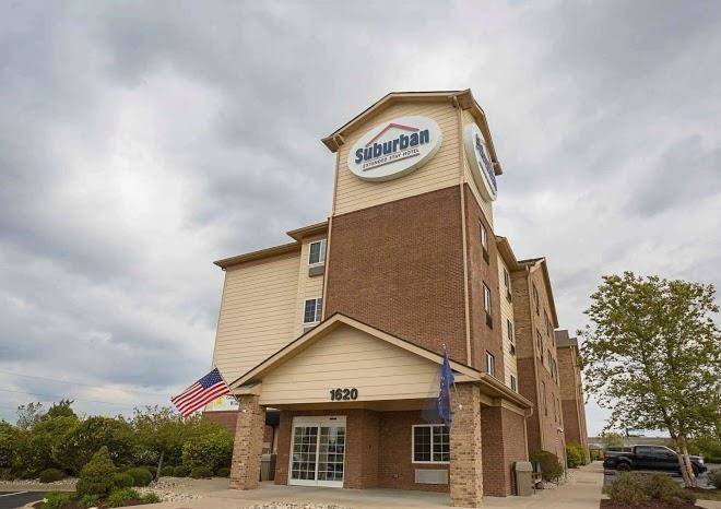 Suburban extended stay hotel louisville north