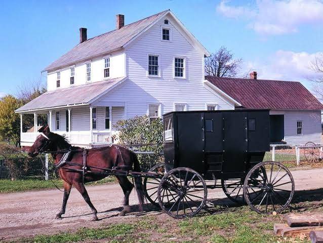 Amish inn