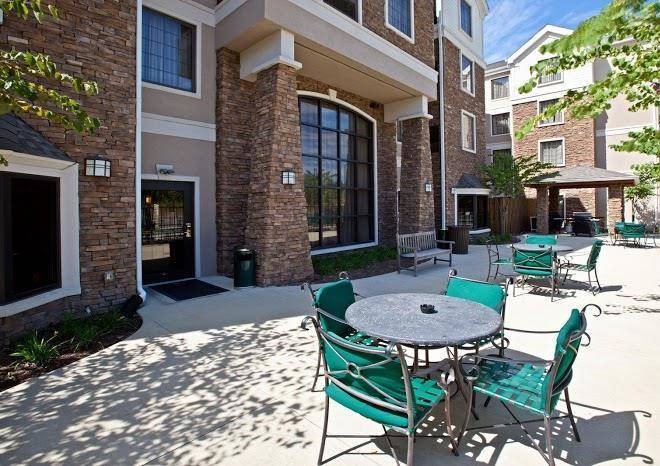 Staybridge suites indianapolis airport
