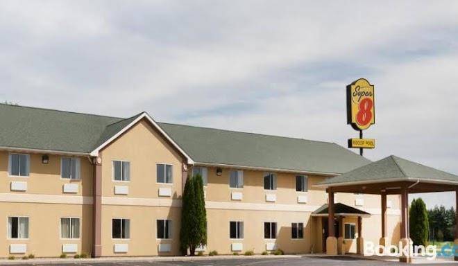 Super 8 by wyndham huntington