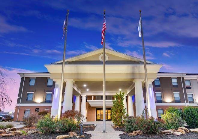 Holiday inn express vincennes
