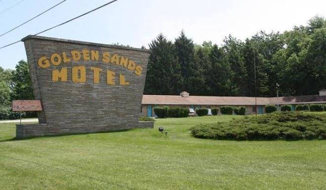 Golden Sands Motel Image