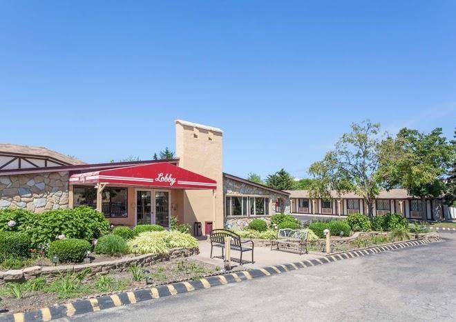 Kings inn michigan city