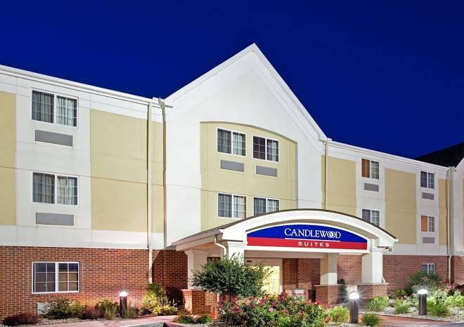 Candlewood Suites Merrillville Image