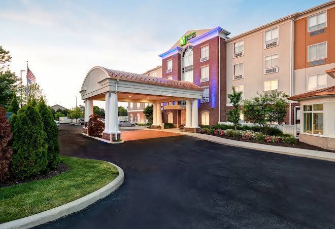 Holiday inn express & suites schererville
