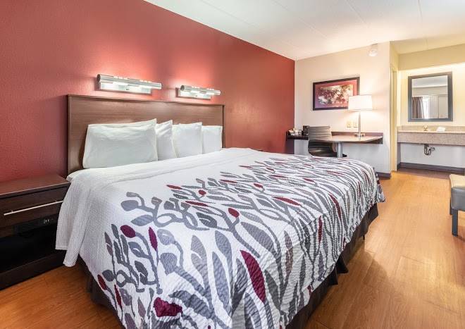 Red roof inn merrillville