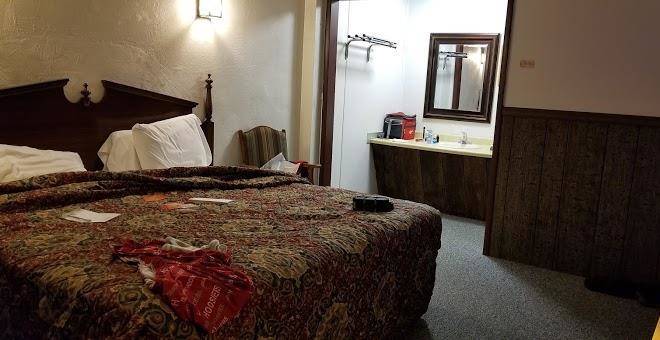 Mitchell inn motel