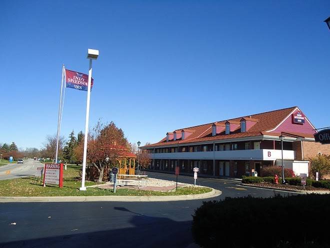 Indy speedway inn