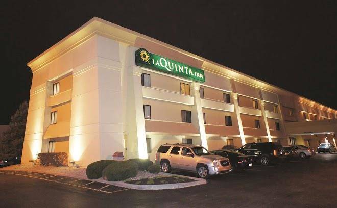 La quinta inn by wyndham indianapolis airport executive dr