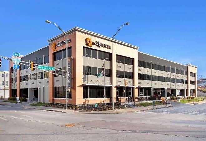 La quinta inn & suites by wyndham indianapolis downtown