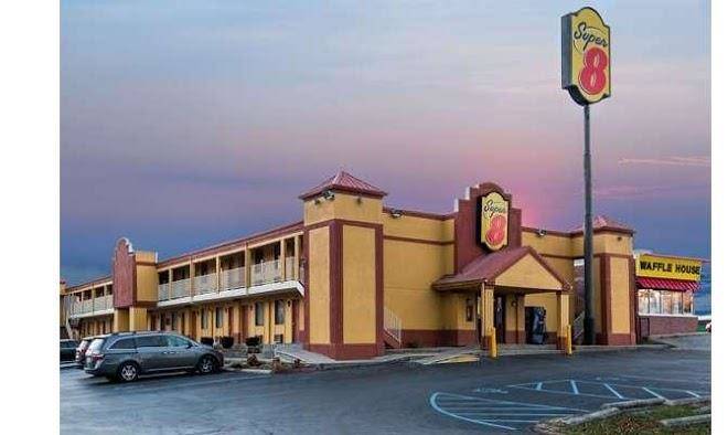 Super 8 by wyndham indianapolis