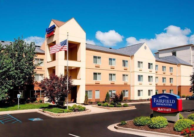 Fairfield Inn & Suites By Marriott Bloomington Image