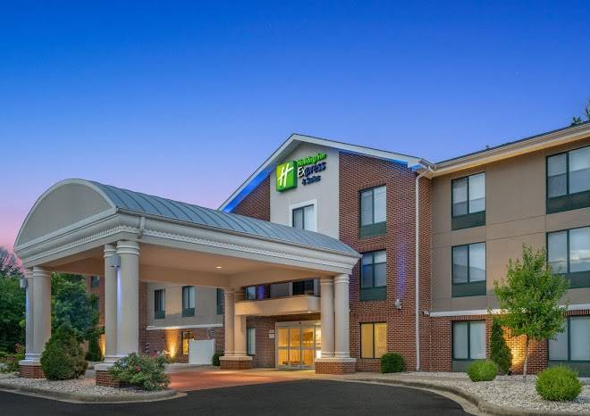 Holiday inn express & suites tell city