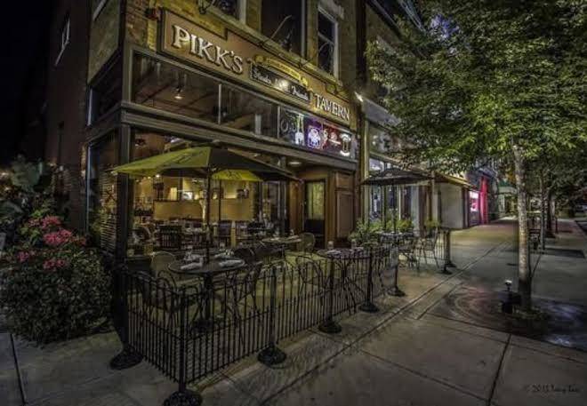 Pikk's inn