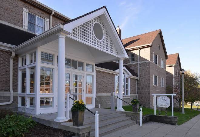 Inn At Depauw Image