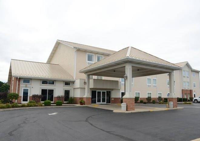 The randolph inn & suites