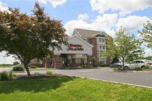 Hampton Inn & Suites Scottsburg Image