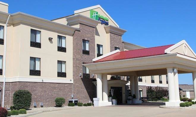 Holiday inn express & suites shelbyville indianapolis