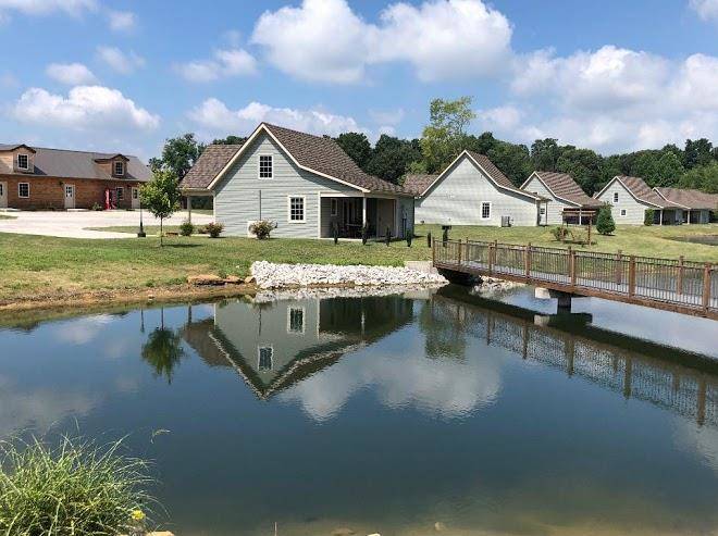 Lincoln pines lakefront resort
