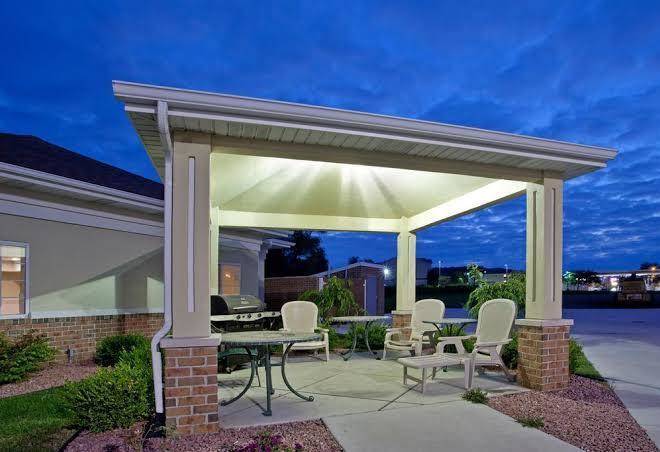 Candlewood Suites South Bend Airport Image