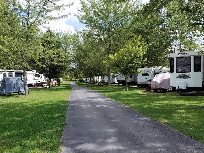 Angola Hogback Lake Koa Holiday Image